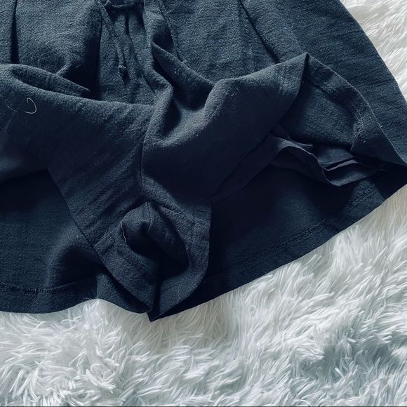 SOLD NWT Lush Black Lace Up Front Skort M - Picture 8 of 10